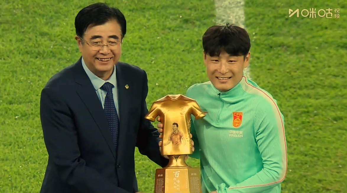 单届世界杯前两场淘汰赛均打进至少3球，比利时是2010年以来首队